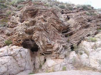 Twisted, colorful layers of the Boquillas Formation